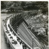ｐ420　庄川水系唯一のアーチ型小牧ダム